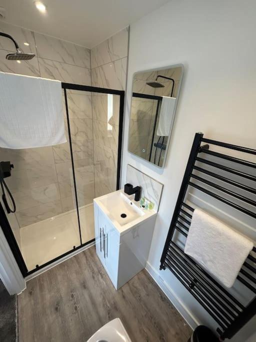 Luxury 4 Bedroom House Casa de férias Bristol